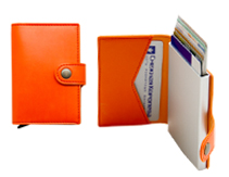 Автоматическая кредитница с RFID защитой  в обложке из переплетного материала с хлястиком