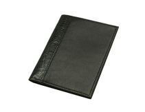 Обложка для паспорта с карманом для купюр комбинированная из натуральной кожи «Кроко» и «Наппа» черная